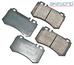Picture of Akebono EUR984 Euro Ultra Premium Ceramic Rear Brake Pad Kit