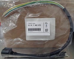 Picture of Genuine BMW 12-51-7-602-973 Throttle Housing Wiring Harness Repair Kit